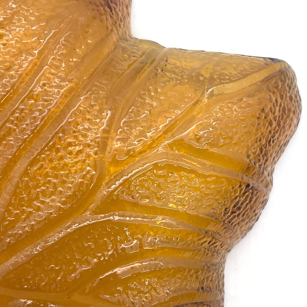 Amber Depression Glass Maple Leaf Shaped Candy Dish Bowl Ashtray Textured Finish - Picture 12 of 16